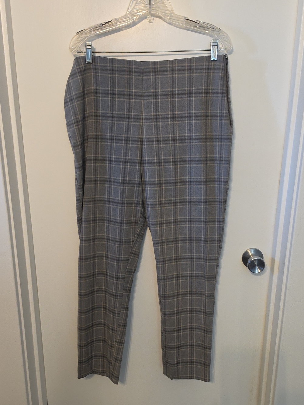 Nine West Gray Plaid Cropped Tapered Pants